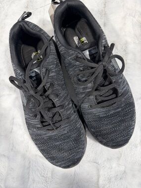 Skechers Men’s Charcoal Gray Knit Lace-Up Athletic Sneakers